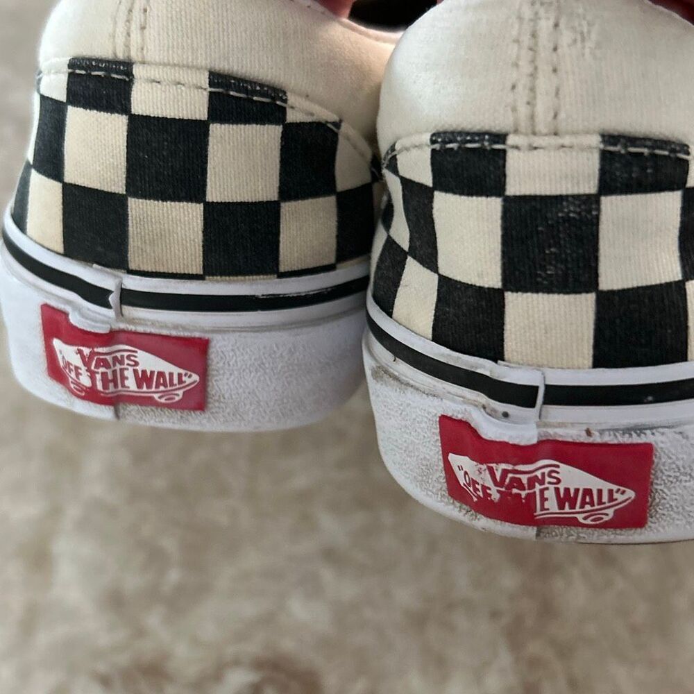 VANS Checkerboard Sneakers - Picture 3 of 6